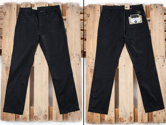 Spodnie Levis Skateboarding Work Pant Regular Straight BLACK TWILL (95588-0003) F/W 2018