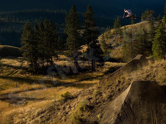 Plecak Dakine Recon Red 2011+ Naklejki gratis