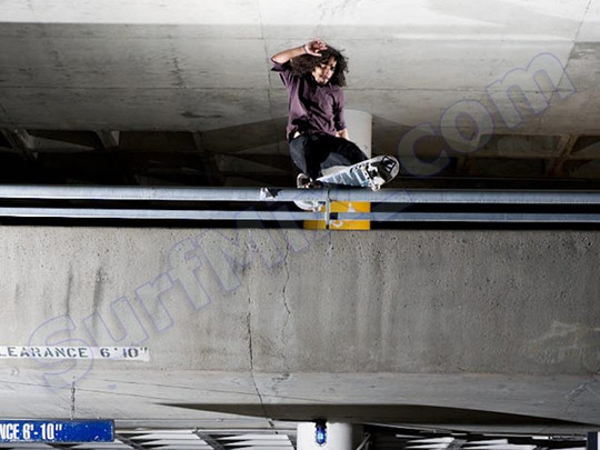 Plecak Dakine Varial 26L Blue Stripes 2013+ Naklejki gratis