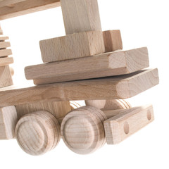 Drewniana zabawka skarbonka John Paddle - Wóz Strażacki