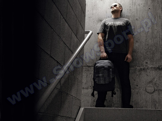 Plecak DAKINE Team Mission Tanner Hall 2012 + Naklejki gratis