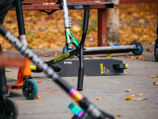 Hulajnoga Raven Evolution Pro Series Neochrome 110 mm